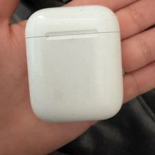 Apple AirPods 2nd Generation - Damaged, One Side Missing, Battery Needs Replacem