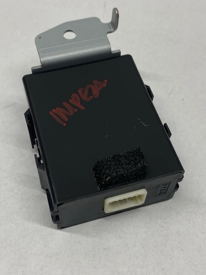 2016 Subaru Impreza Sedan Keyless Entry Control Unit 88035FJ052 - Image 4 of 4