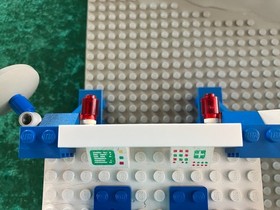 LEGO Space Supply Station 6930 * Complete w/ Mini-Figs & Printed Manual * 1983