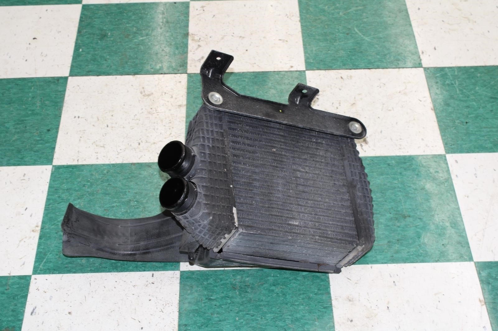Maserati Ghibli 2014-2021 Right Intercooler