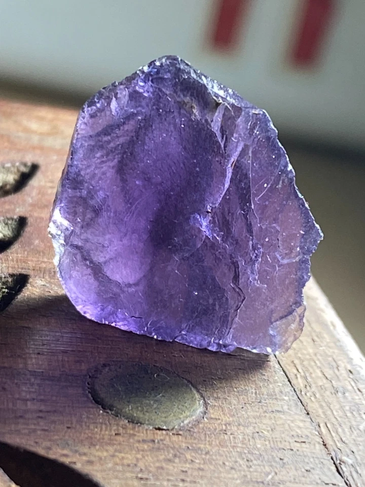 50 克拉天然紫色 Scapolite 眼部清洁粗糙石 @AFG — 第 2/4 张图片