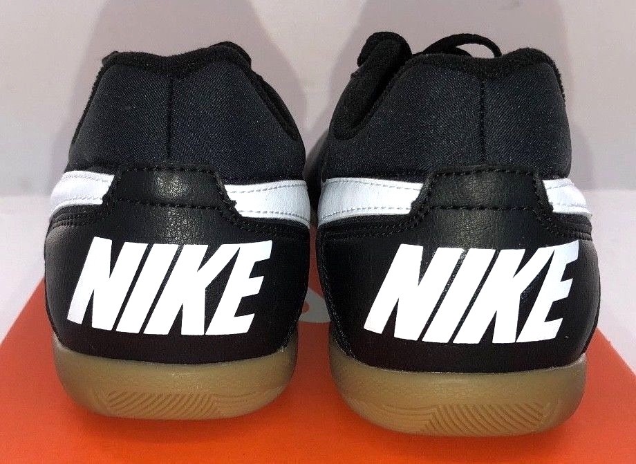 nike men's davinho indoor soccer shoes