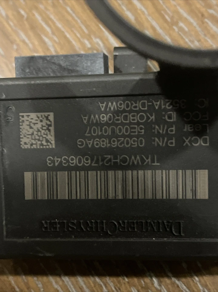 Jeep Grand Cherokee 2005-2007 inmovilizador 05026189AG Foto 2 de 4