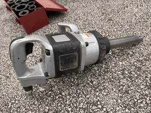 Ingersoll Rand 1 inch impact Gun