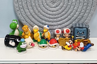 Super Mario Bro BEE YOSHI THWOMP BOOMERANG BRO BULLET BILL Mini Figure Lot