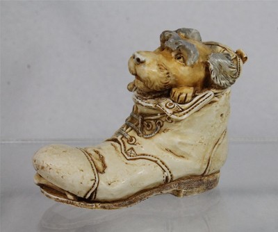 Harmony Kingdom - SOLEMATE - 1999 Exclusive Dog Treasure Jest - w/Box - RW99DL