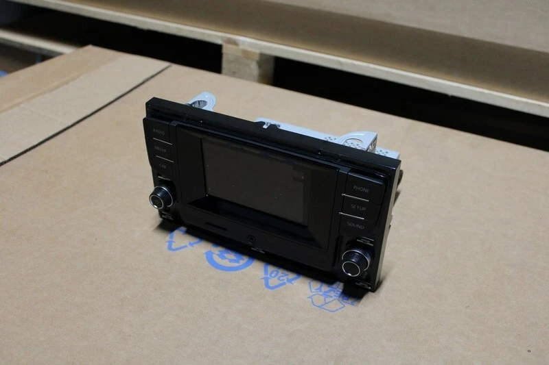 VW Golf 7 5G Composition Color Radio SD MIB2 Bluetooth 5G0035888 B - Imagen 2 de 4