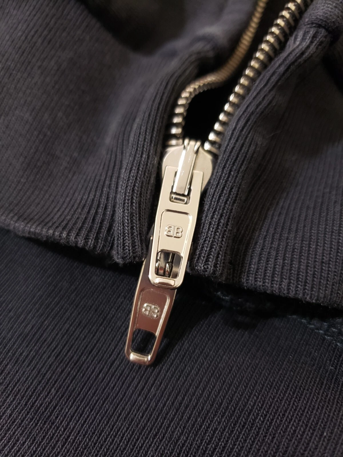 Balenciaga Sporty B Small Fit Cerniera Media