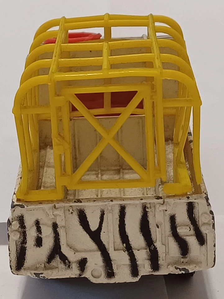 Corgi Toys Land Rover 109 W.B., 'Lions of Longleat', very good conditions - Immagine 4 di 4