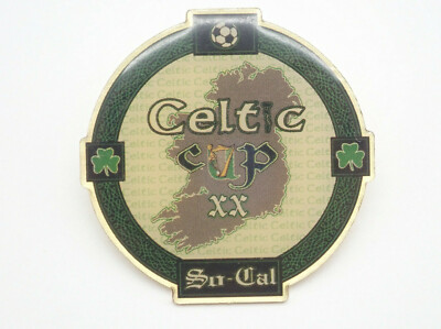 Pin's Vintage Celtic Cup – Football – Lapel Pin – Occasion