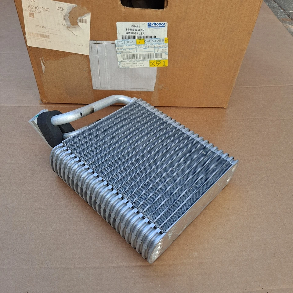 Dodge Plymouth 1995 1996 1997 neón nuevo MoPar aire acondicionado núcleo evaporador Foto 2 de 3