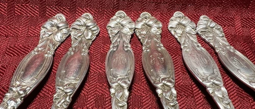 INTERNATIONAL STERLING*FRONTENAC PATTERN*SPOONS 5.5"(6)