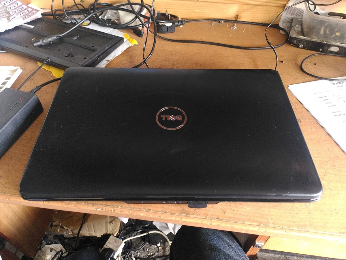 Coque Arrière + Antennes Wifi Pour Dell Inspiron 1545 – Pièce D’occasion, Fonctionnelle