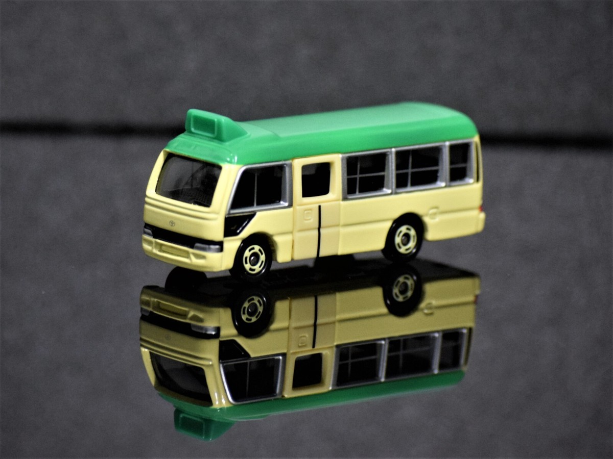 THE STAR IN HIBIYA 2019 ミニカー 1/76 Toyota Coaster B70 Red Minibus 19 seats City 183