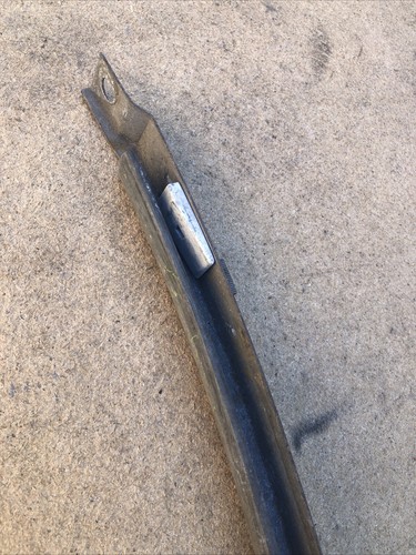 1970 71 2 3 4 CUDA CHALLENGER DOOR GLASS UP WINDOW GUIDE TRACK RH BOLT AAR T/A - Picture 12 of 12