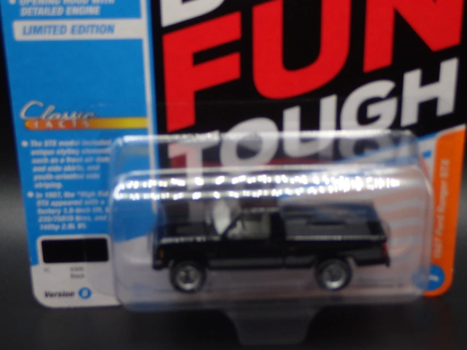 2025 ДЖОННИ МОЛНИЯ 1987 FORD RANGER STX ГРУЗОВИК КЛАССИЧЕСКИЙ ЗОЛОТОЙ REL 2 VS B #1 1:64 - Изображение 3 из 4