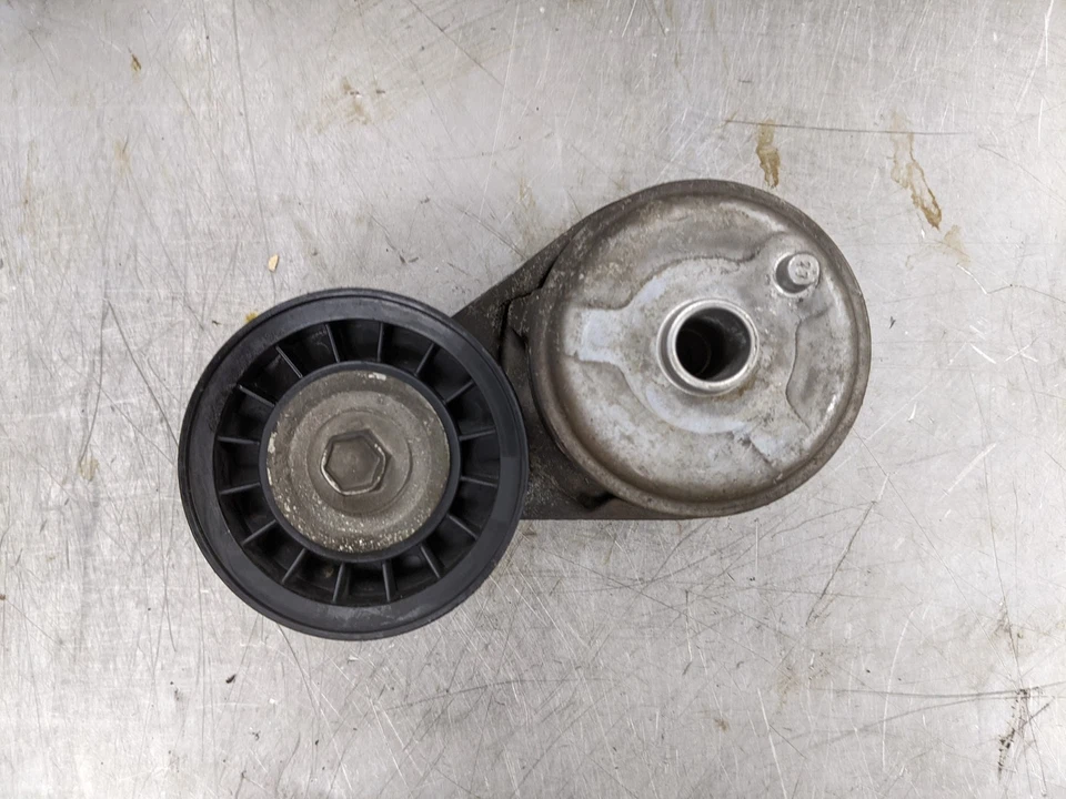 Serpentine Belt Tensioner From 2000 Chevrolet Blazer  4.3 - Image 2 of 4