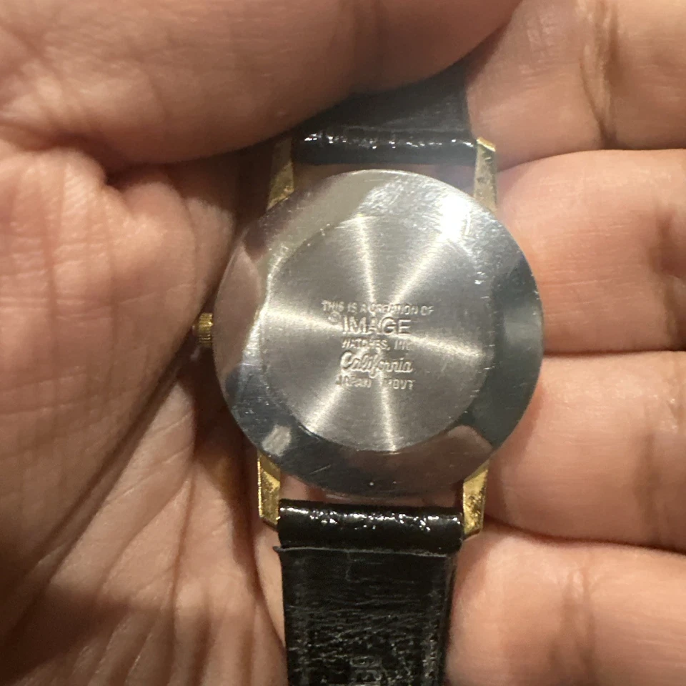 工作金色 32 毫米表壳白色表盘手表男女阿拉伯字母 — 第 3/4 张图片