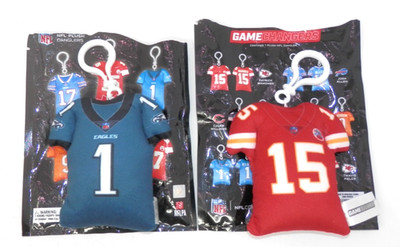 NFL Plush Jersey Dangler Eagles HURTS Chiefs MAHOMES Game Changer 2025 Blind Bag