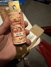 NEW IN BOX COOPER BUSSMANN LIMITRON 200A FAST ACTING FUSE JKS-200