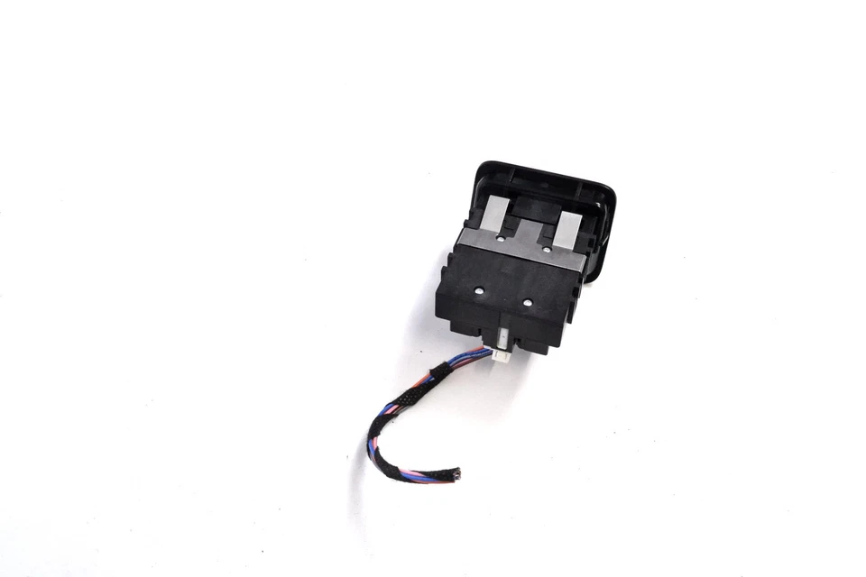 MERCEDES-BENZ SLC R172 2017 Handbrake Button A2469050451 - Image 3 of 4