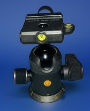 Vanguard Alta BH-100 Ball Head Camera Stand A...