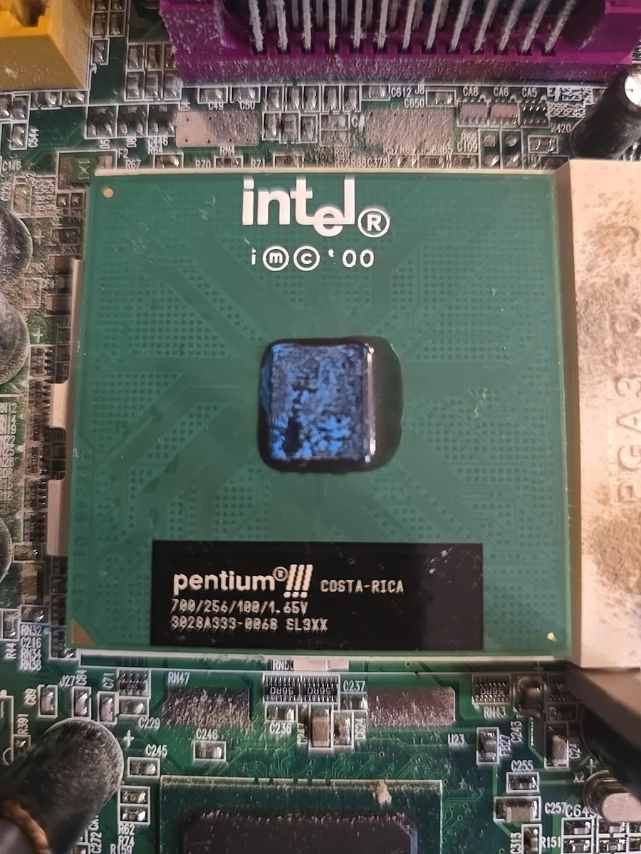 レア Pentium III Xeon 700MHz ＆ 900MHz 2MB Intel Pentium III Xeon 900 2.8V Specs | TechPowerUp CPU Database