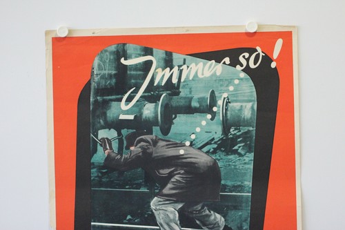 Plakat Deutsche Bahn Bundesbahn UNFALLVERHÜTUNGSBILD Niemals aufrecht hindurch - Bild 2 von 9