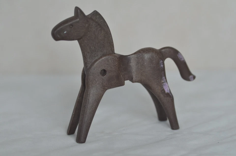 CHEVAL MARRON TACHE SANS SELLE COW BOY OU SOLDATS SUDISTE NORDISTE PLAYMOBIL - Photo 1/1