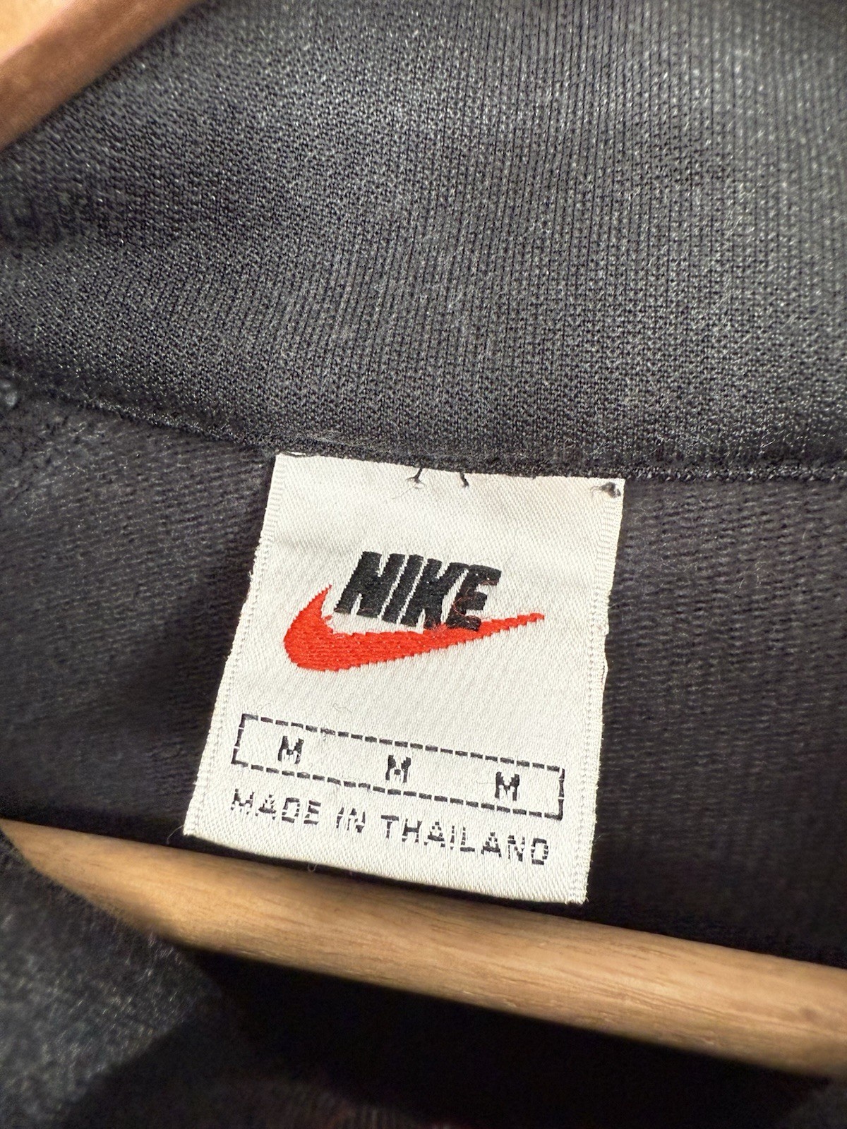 SACAI X NIKE Giacca da basket Nike vintage anni 90 uomo full zip media riscaldamento nero rosso