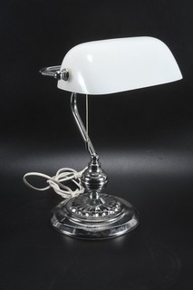 Q45S99 Vintage Schreibtischlampe Bankerlampe weiß