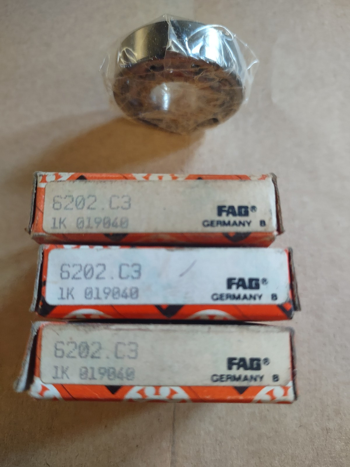6202 C3 FAG bearing Made in Germany Lot of 11 pc.s
