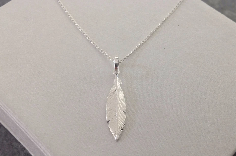925 Sterling Silver Feather Necklace or Pendant Small Gift Boxed solid silver - Image 2 of 4