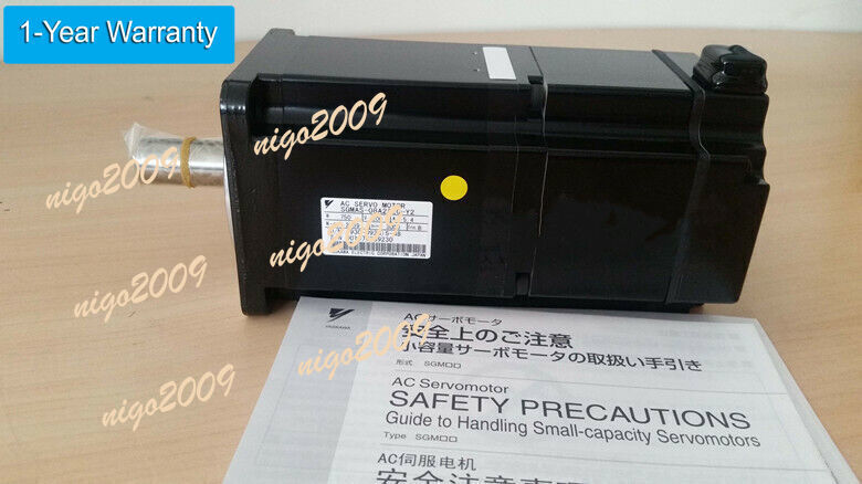 1PC AC SERVO MOTOR SGMAS-08A2A2C-Y2 NEW FREE EXPEDITED SHIPPING #F22