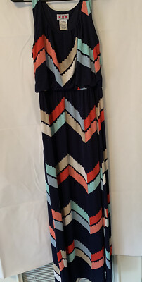 Three Pink Hearts Size Small, Women's Full Length Pull Over Elastic Waist Dress