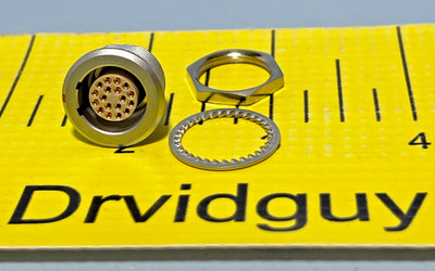 LEMO EGB.2G.318.CLN 18-Pin Circular Push Pull Connectors; FIXED RECEPTACLE
