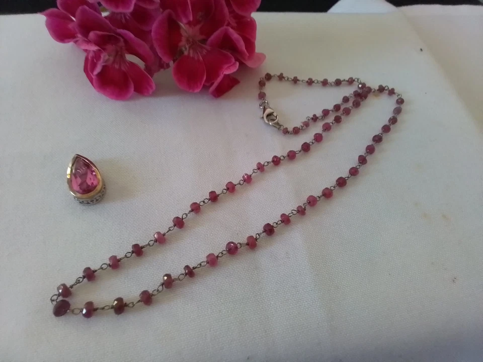 Ruby faceted stone necklace 22cts 20inch chain & Kunzite colour Quartz pendant - Image 3 of 4