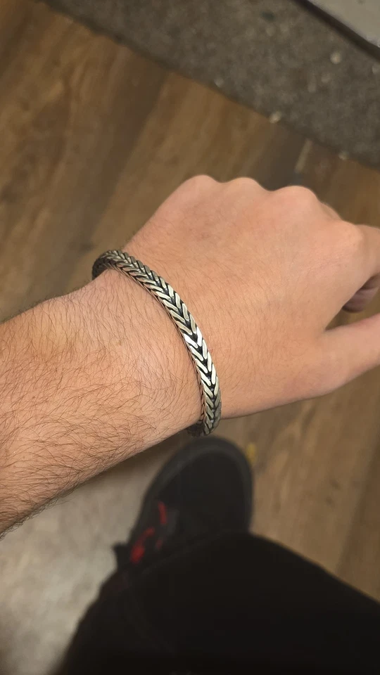 999. Pulsera cola de zorro hecha a mano de plata pura Foto 3 de 3