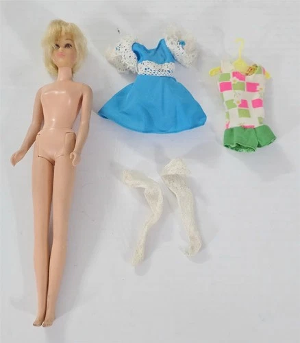 X-849 VINTAGE 1960'S MATTEL BARBIE BLONDE FRANCIE DOLL W TAGGED CLOTHING