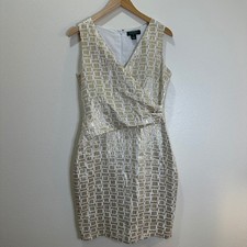 Lauren Ralph Lauren Gold White Geometric Sheath Dress Size 8 V Neck Sleeveless