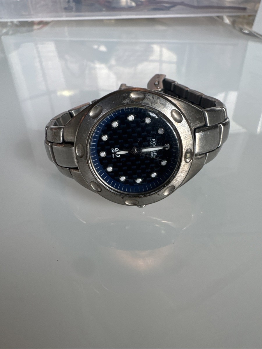 fossil blue watch silver band with navy face with stainless  display picture 3