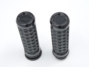 GENUINE HARLEY DAVIDSON DOMINION BLACK HAND GRIPS 2008-25 FLY BY WIRE NICE!