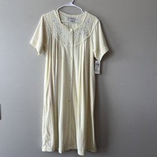 Miss Elaine Classics Yellow Terry Cloth Robe Housecoat Floral Embroidery Small