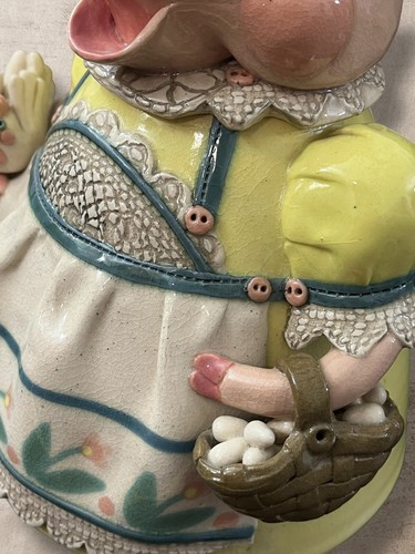 Miss Pig Artisan Pottery Jar Hand Made by S. Duncan 1984 Chicken Eggs Earrings - Picture 22 of 24