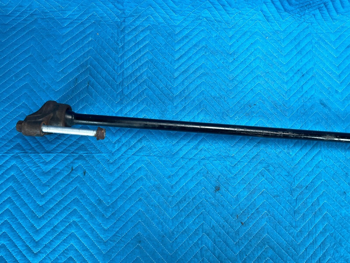 1998-2007 Lexus LX470 Torsion Bar w/ Anchor Arm & Adjusting