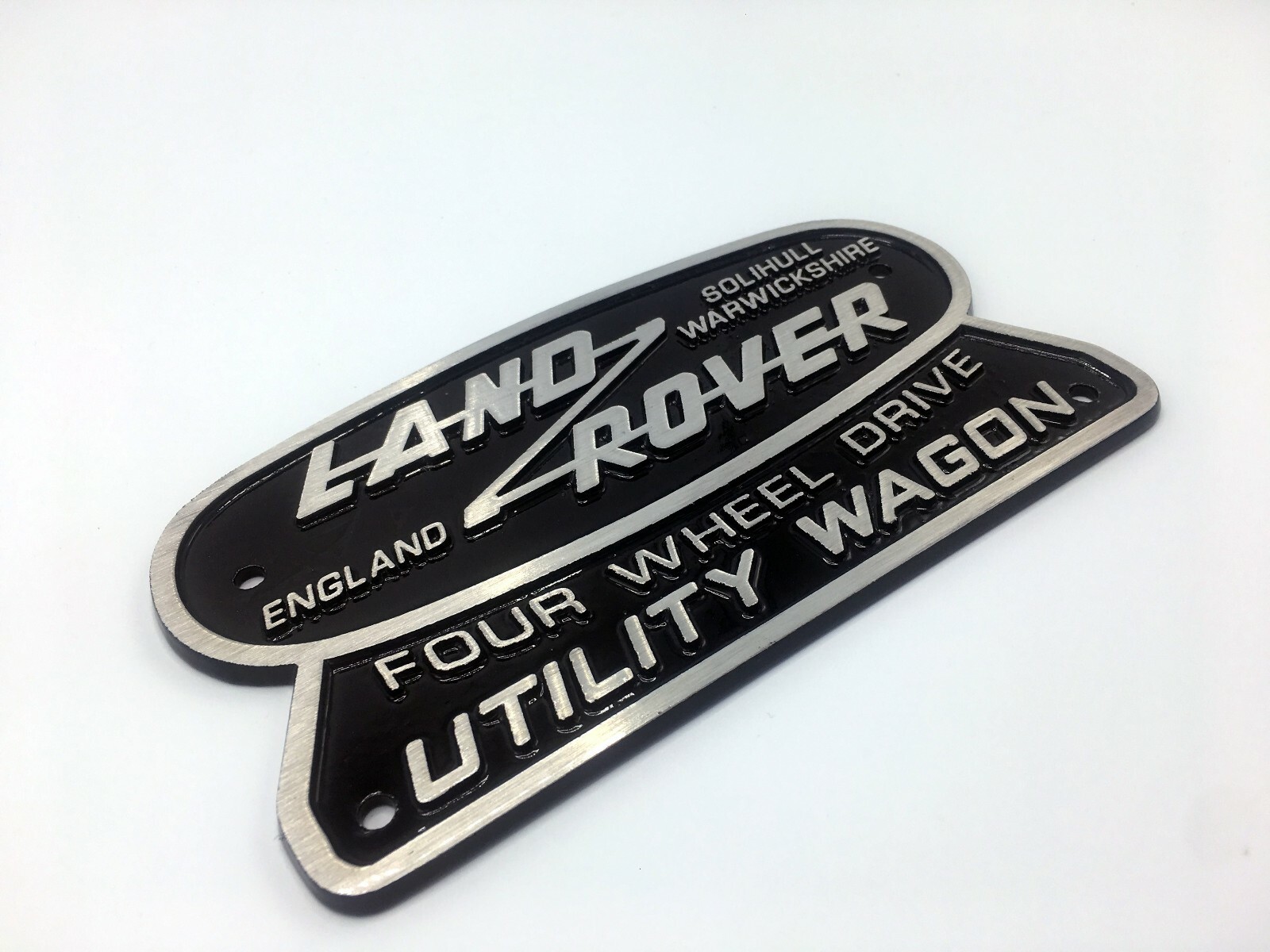 "Land Rover Utility Wagon" 4WD Oval Grille Badge (Cast Aluminum) Series Defender