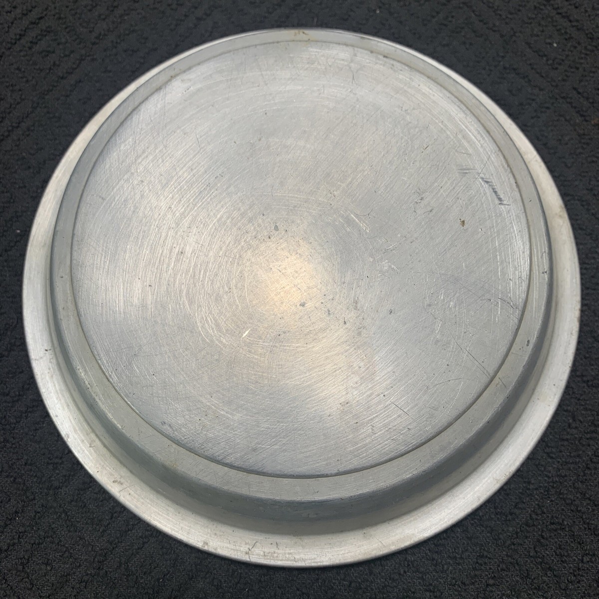 1991-1996 Chevy Caprice 10180840 OEM Center Wheel Cap Rim