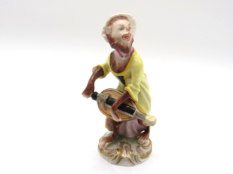 VOLKSTEDT PORCELAIN MONKEY BAND LUTE PLAYER FIGURINE GERMANY AS IS