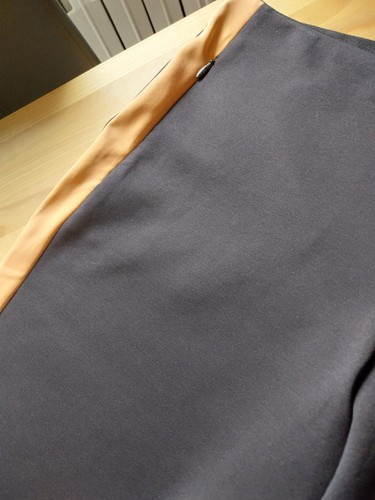 Sportalm Hose, Schwarz, Orange-Streifen Gr.44 Absolut Neuwertig - Bild 11 von 11