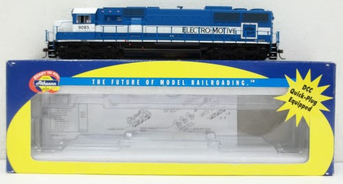 Locomotora diésel Athearn 91676 HO Oakway SD-60 #9085 LN/caja - Imagen 1 de 2